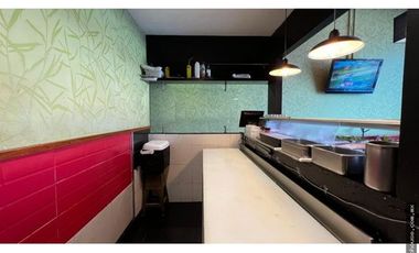 Se vende restaurante con traspaso en Bosque Real