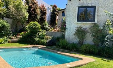 SE VENDE PRECIOSA CASA EN BARRIO LOS ALMENDROS VIÑA DEL MAR UF 21.600