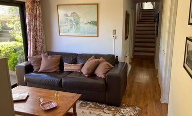 SE VENDE PRECIOSA CASA EN BARRIO LOS ALMENDROS VIÑA DEL MAR UF 21.600