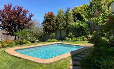 SE VENDE PRECIOSA CASA EN BARRIO LOS ALMENDROS VIÑA DEL MAR UF 21.600