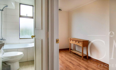 Departamento en edificio Lord Cochrane