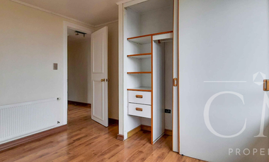 Departamento en edificio Lord Cochrane