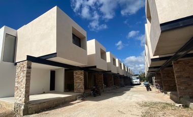Últimos Town Houses GRANDIA.