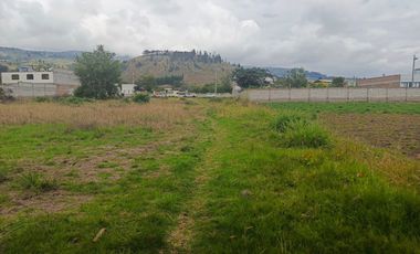 TERRENO AMPLIO CON GRAN VISTA Y UBICACION EN VENTA
