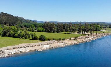 Exclusivo Proyecto de 3.35ha en Antilhue, a 20km de Valdivia con ribera del río Calle Calle