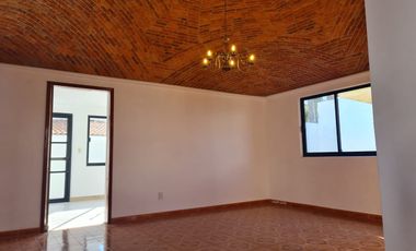 RENTA CASA VILLAS DEL MESON JURIQUILLA QUERETARO