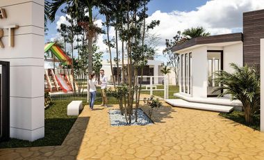 CASA EN VENTA EN CANCÚN, AV. HUAYACÁN, EXCELENTE OPORTUNIDAD!!!