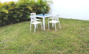 CASA EN VENTA EN CANCÚN, AV. HUAYACÁN, EXCELENTE OPORTUNIDAD!!!