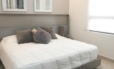 CASA EN VENTA EN CANCÚN, AV. HUAYACÁN, EXCELENTE OPORTUNIDAD!!!