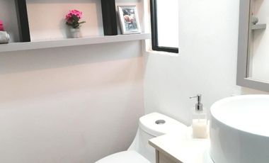 CASA EN VENTA EN CANCÚN, AV. HUAYACÁN, EXCELENTE OPORTUNIDAD!!!