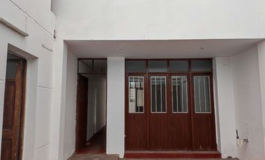 En Venta Casa En Calle Principal Para Uso De Vivienda O Negocio Mollendo