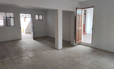 En Venta Casa En Calle Principal Para Uso De Vivienda O Negocio Mollendo