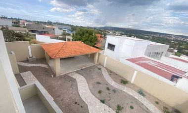 C226 Casa en venta en San Miguel de Allende en Privada Vista Antigua nueva 4 Rec
