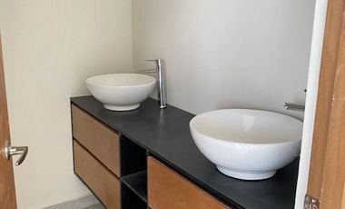 C226 Casa en venta en San Miguel de Allende en Privada Vista Antigua nueva 4 Rec