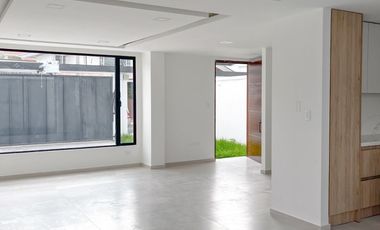 CASA EN VENTA, LA PRIMEVARA 2, CUMBAYA, $218.000