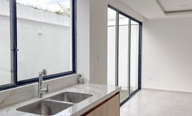 CASA EN VENTA, LA PRIMEVARA 2, CUMBAYA, $218.000