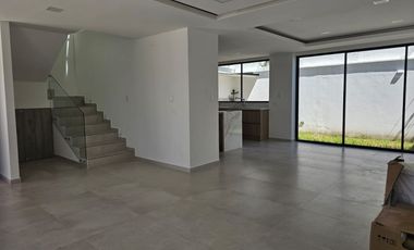 CASA EN VENTA, LA PRIMEVARA 2, CUMBAYA, $218.000