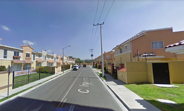 OPORTUNIDAD CASA EN REMATE BANCARIO BOSQUE DE LOS ARCES OJO DE AGUA TECAMAC