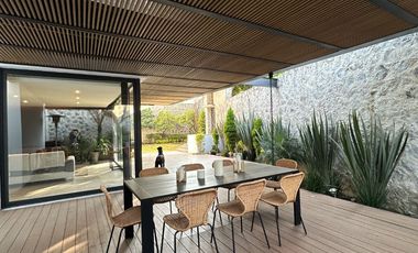 Moderna,sofisticada y Majestuosa casa en calle cerrada en Jardines del Pedregal