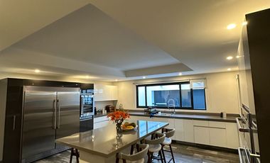 Moderna,sofisticada y Majestuosa casa en calle cerrada en Jardines del Pedregal