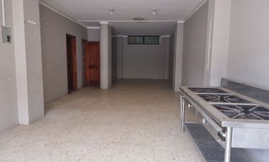 En Alquiler Local Comercial, Machala