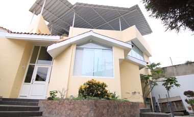 CASA EN VENTA  – URB. MIRAFLORES - CASTILLA - PIURA