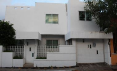 Vendo casa en BOCA DEL RIO.VER.
