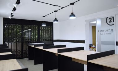 Venta Casa Bifamiliar en Urdesa Norte