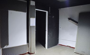 Venta Casa Bifamiliar en Urdesa Norte