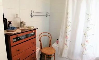 CASA HABITACIONAL O COMERCIAL, BARRIO LAS LILAS, CALLE COPIHUE, PROVIDENCIA, 4D, 2B, ESTAC