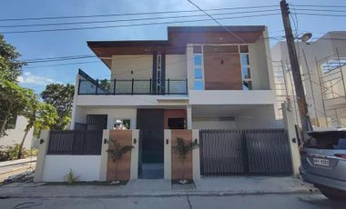 BRAND NEW MODERN CONTEMPORARY HOME 4BR 3T&B NEAR MARQUEE AND NLEX