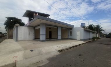 RENTA DE LOCAL COMERCIAL ESQUINERO POR ESTRENAR