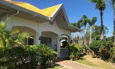 Single Detached House With Spacious Lot With Beautiful Garden in Tarlac City