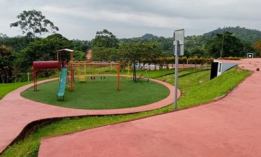 VENDO LOTE URBANIZADO EN PEDRO VICENTE MALDONADO, QUINTA VACACIONAL