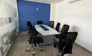 CENTRO A UNOS PASOS DE AVENIDA ZARAGOZA EXTRAORDINARIA OFICINA EN EL CENTRO DE QUERETARO 151M2 VARIOS ESPACIOS RECEPCION ESTACIONAMIENTOS