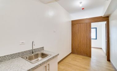 RFO 2BR Condo for Sale, Spring Residences in Parañaque near SM Bicutan and PNR Bicutan Station