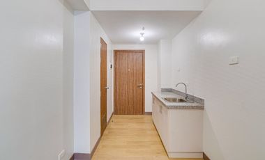RFO 2BR Condo for Sale, Spring Residences in Parañaque near SM Bicutan and PNR Bicutan Station