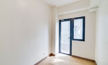 RFO 2BR Condo for Sale, Spring Residences in Parañaque near SM Bicutan and PNR Bicutan Station