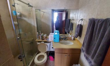 Samborondon, Venta de Linda Casa 4 Dorm. con Jacuzzi