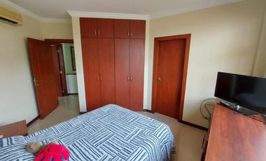 Samborondon, Venta de Linda Casa 4 Dorm. con Jacuzzi