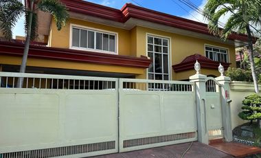 House and Lot at Multinational Village for Sale