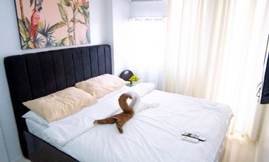 Fully Furnished One-bedroom with balcony in for RENT or ASSUME plus mortgage Linmarr Towers Davao City.