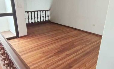 Bonita villa en venta sector Coliseo Mayor $179.000dlrs.
