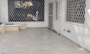 Bonita villa en venta sector Coliseo Mayor $179.000dlrs.