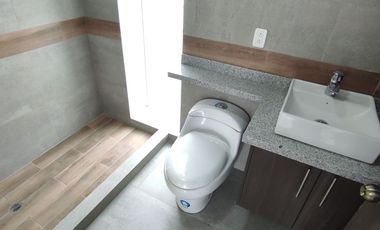 Casa de Venta en Mirasierra, Valle de los Chillos, Quito, Ecuador