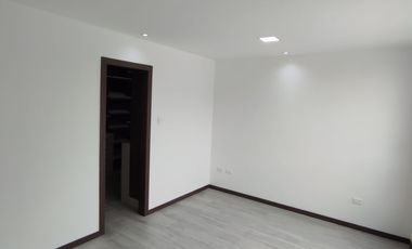 Casa de Venta en Mirasierra, Valle de los Chillos, Quito, Ecuador