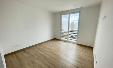 Venta en Manta: Casa Nueva de 3 Dormitorios con Acabados de Lujo en Sector Sur