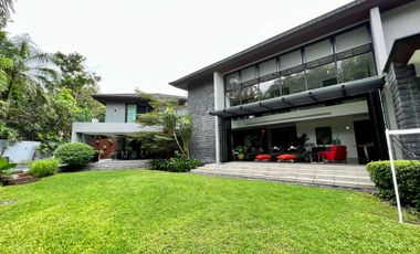 **buyer only** Ayala Alabang Village 4br House & Lot With swimming pool , spacious garden area