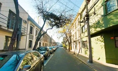 Barrio Italia, A Pasos De Universidad Catolica Y Metro
