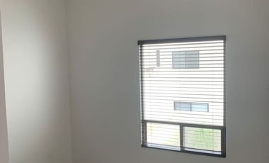 CASA EN VENTA EN FRACCIONAMIENTO PRIVADO EN VIÑEDOS